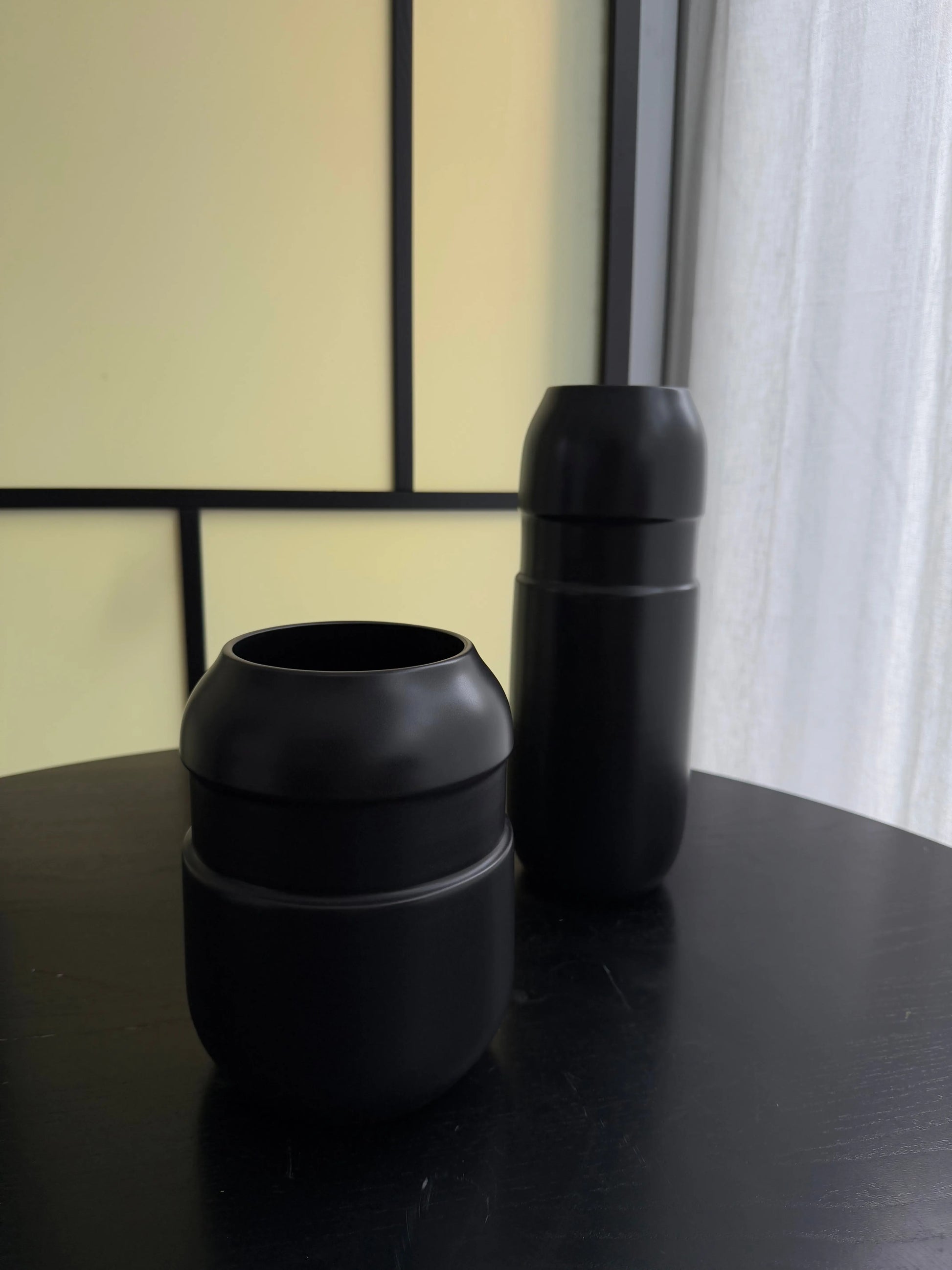 Vas ’BÅGE’ -svart - TORRDECOR